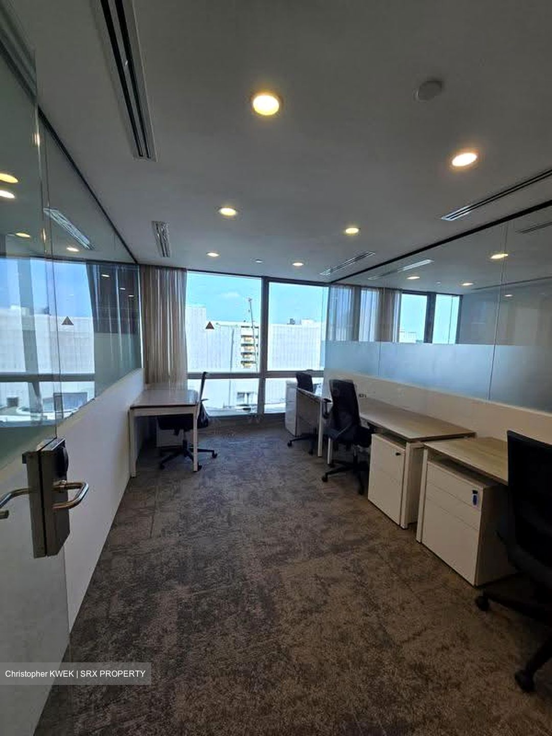 Harbourfront Tower Two (D4), Office #640255981